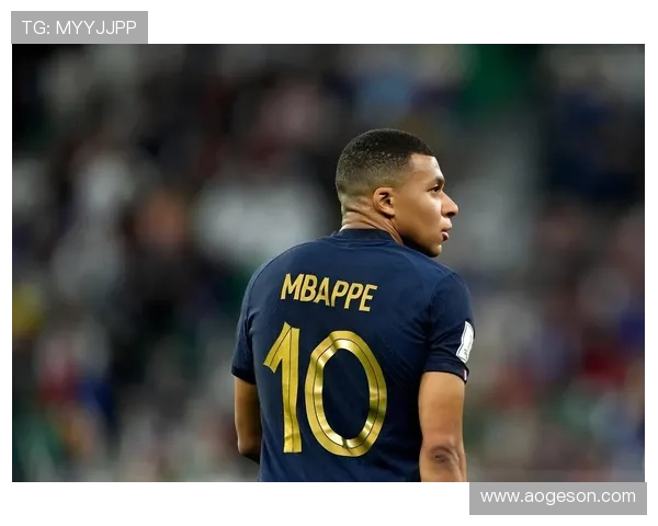 法国足球明星中位的崛起与影响力解析及其对未来足球的启示